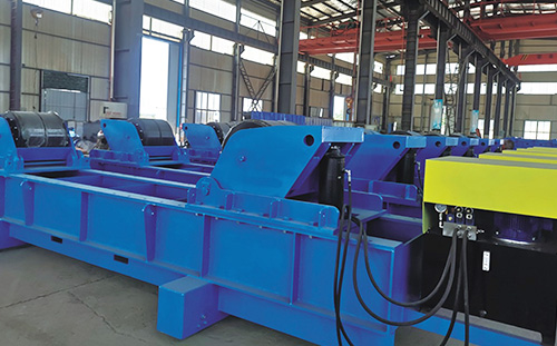 2000t行走組對+環焊滾輪架