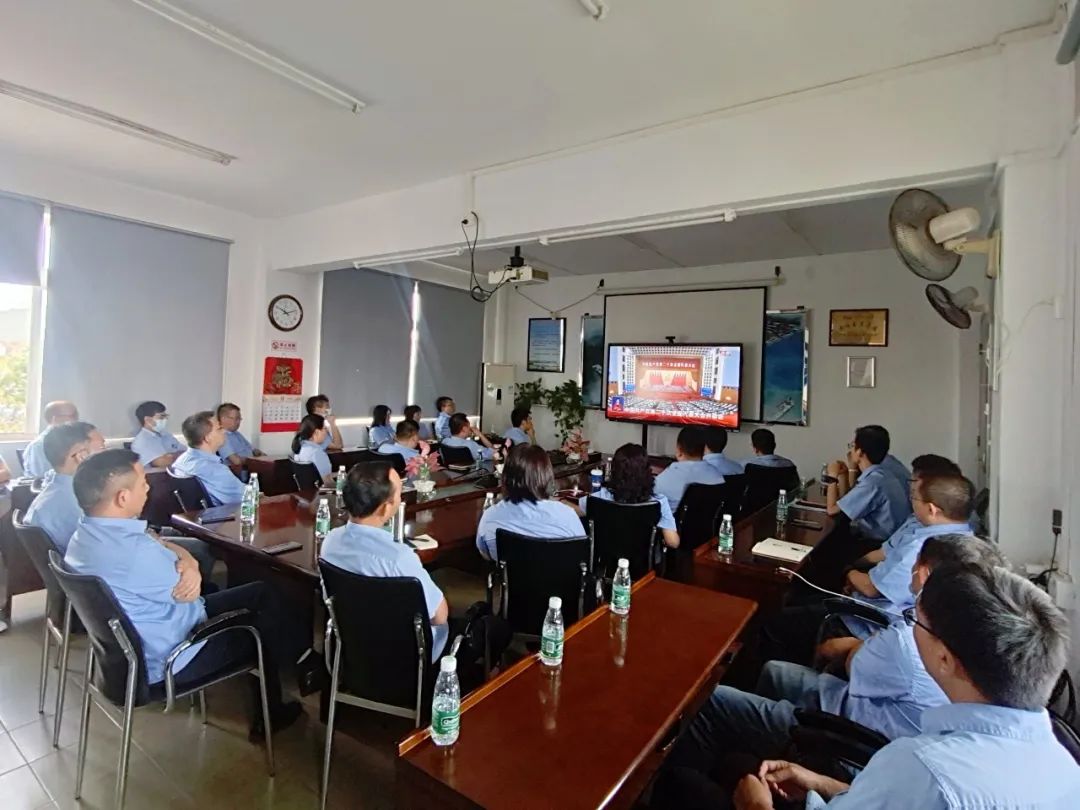 【二十大】觀看盛會 聆聽報告 我們豪情滿懷