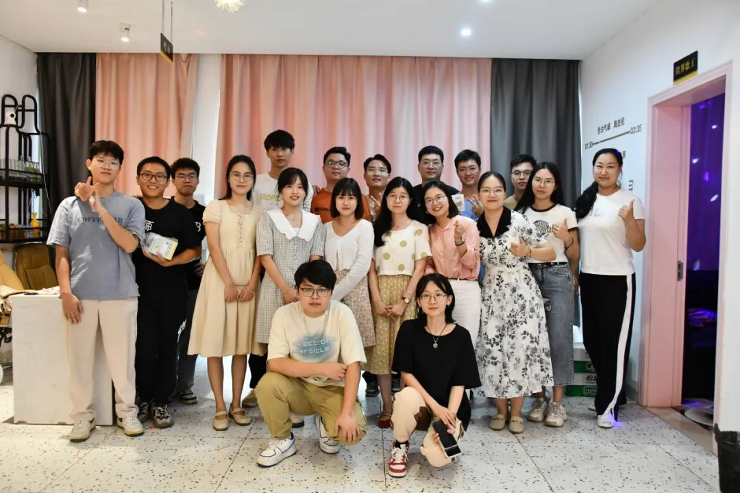 “緣聚校企 解放雙十一”公司組織開展青年聯誼活動