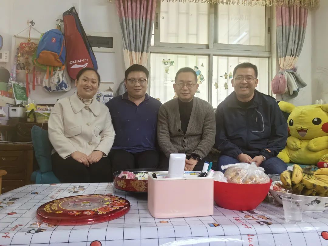 迎春送溫暖 關懷顯真情——公司開展春節骨干家訪慰問活動